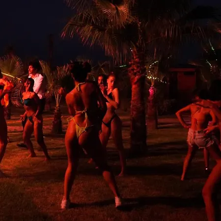 Hotel Sunthalia & Ultra Adults Only Party
