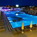 Hotel Sunthalia & Ultra Adults Only Party Sidé