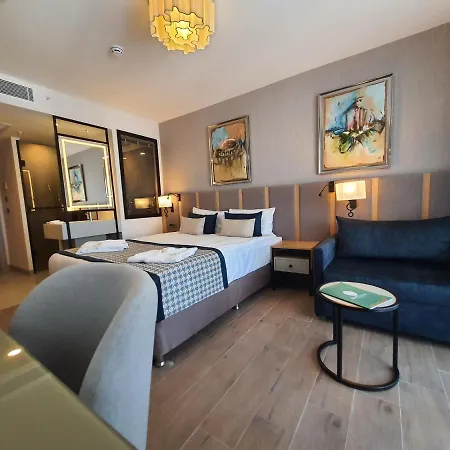 Sunthalia & Ultra Adults Only Party Hotel Sidé