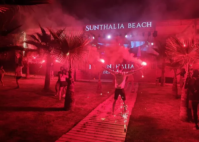 Sunthalia & Ultra Adults Only Party 酒店 5*